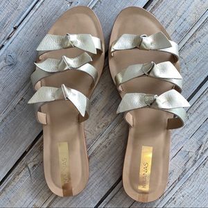 KAANAS GOLD BOW SANDALS